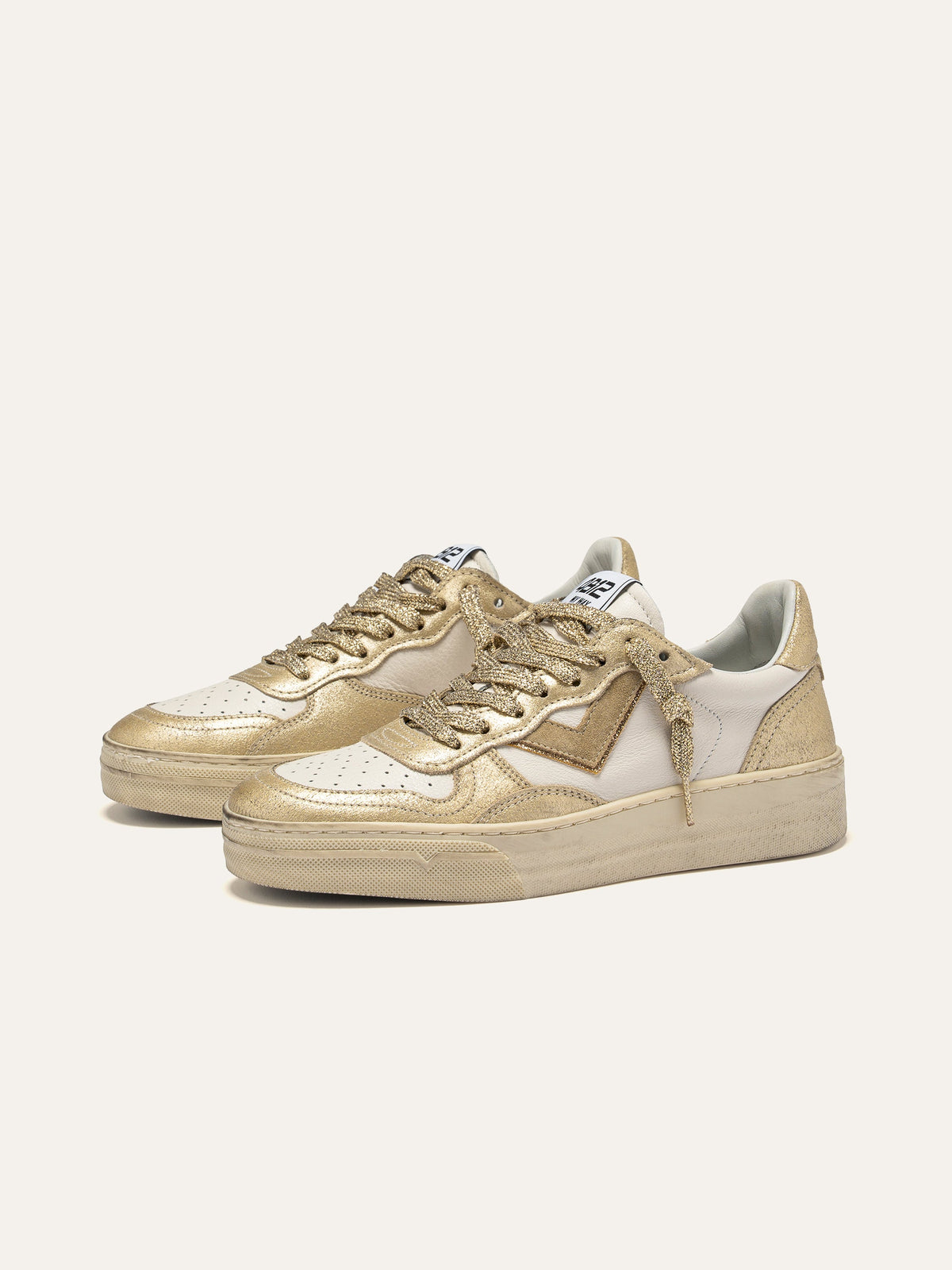HYPER Sneakers in White and Gold Leather