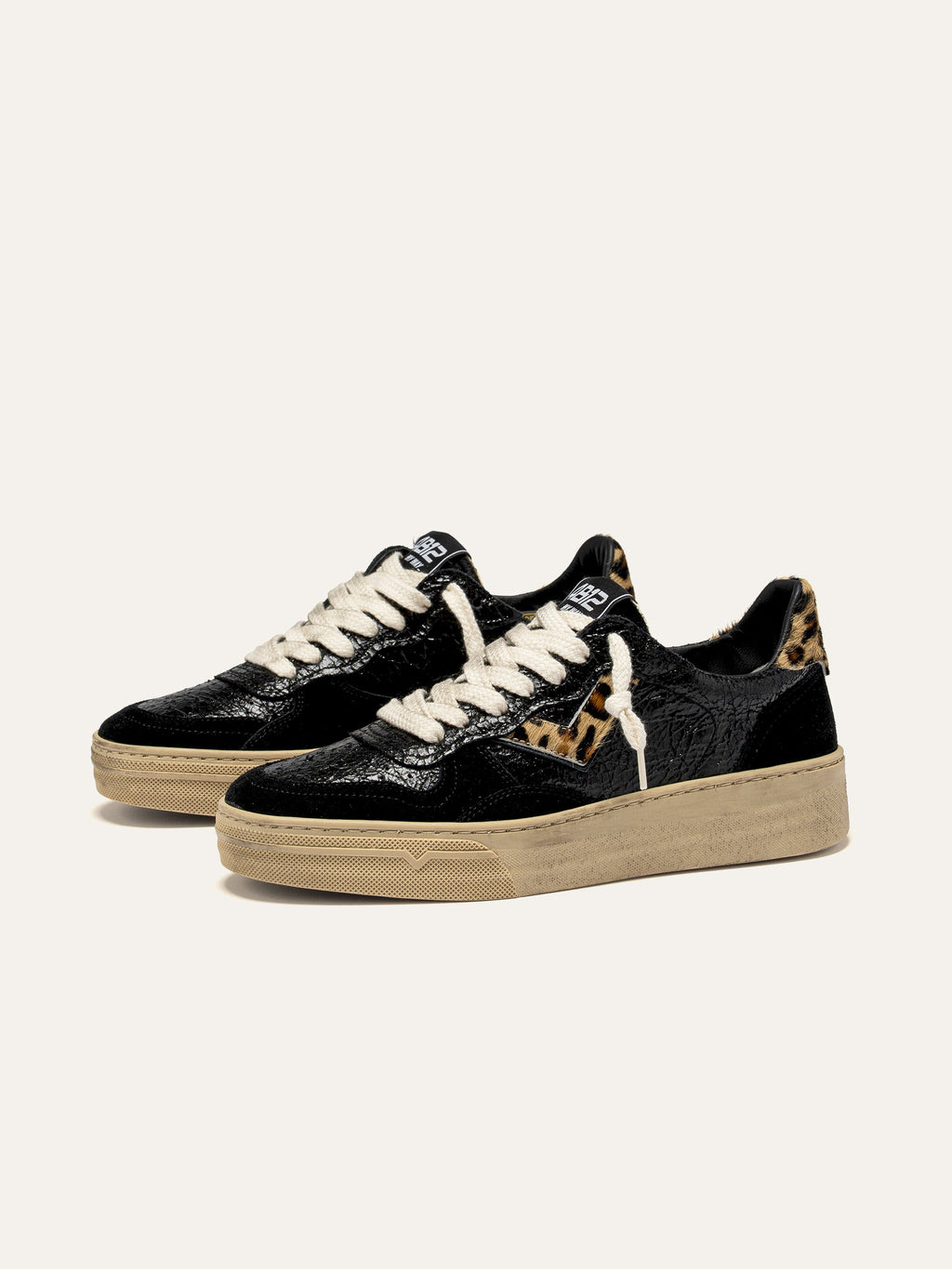 HYPER Sneakers in Black and Leopard