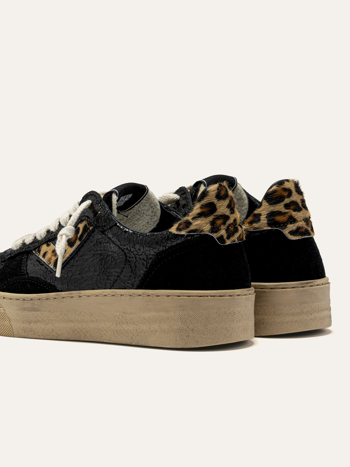 HYPER Sneakers in Black and Leopard
