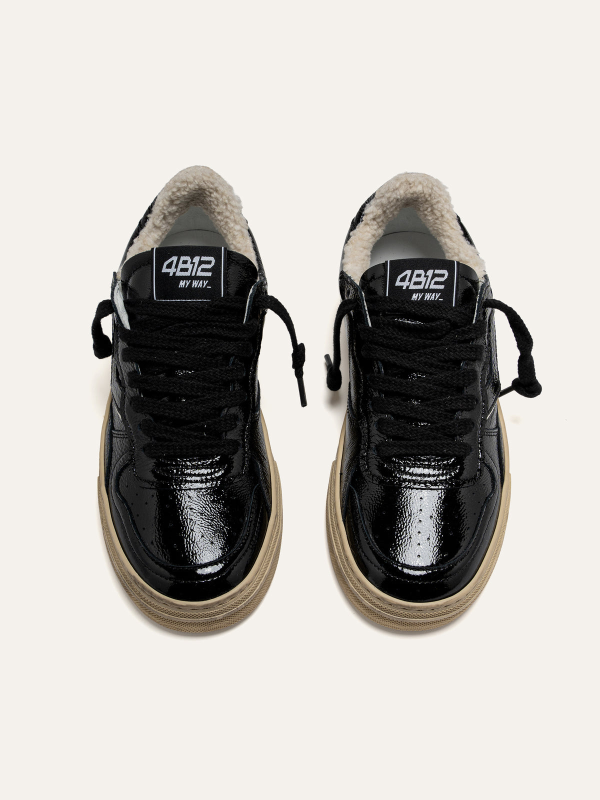 Sneaker HYPER in Vernice Nera con Fodera in Pelliccia