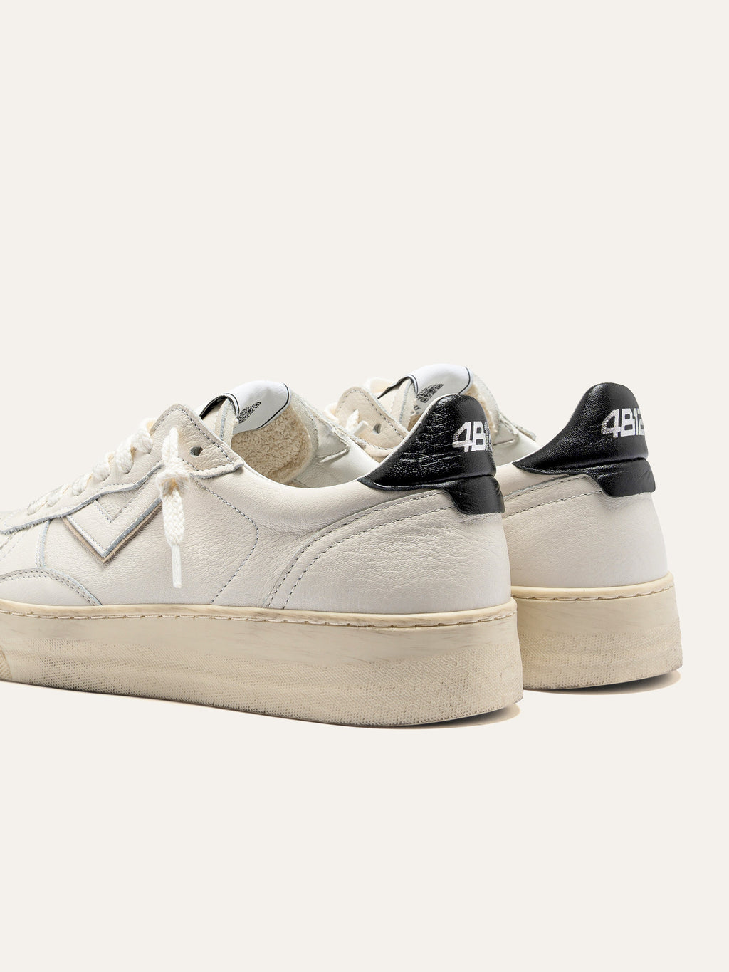 HYPER Sneakers in White and Black Leather