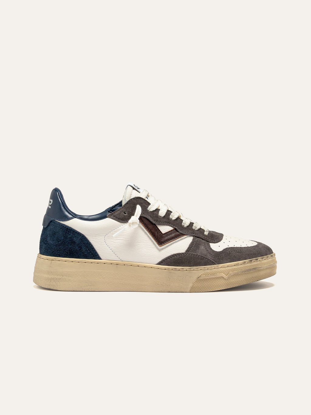 HYPER Sneakers in White Leather and Grey Suede