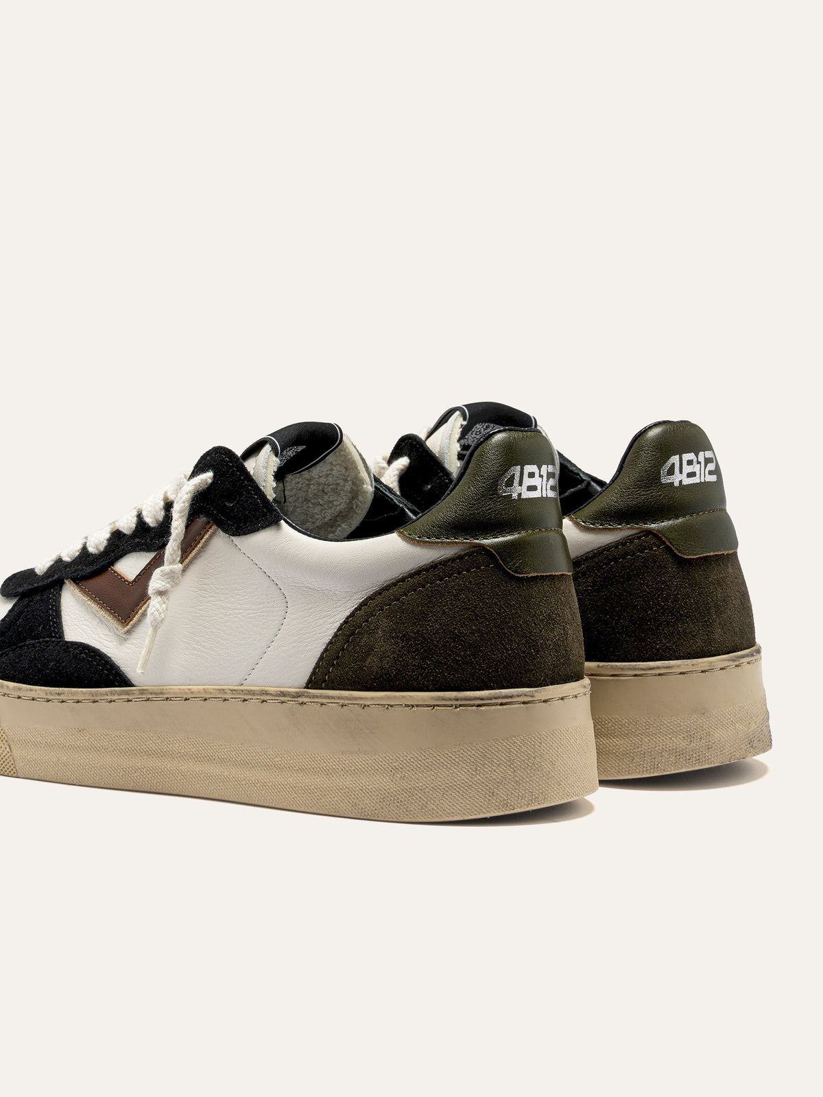 HYPER Sneakers in White Leather with Black and Brown Suede