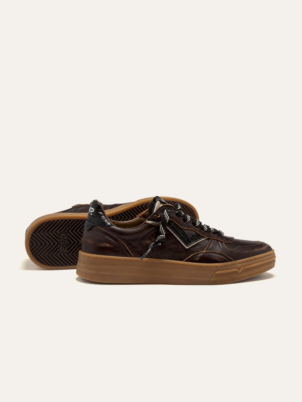 HYPER Sneakers in Dark Brown and Black Leather