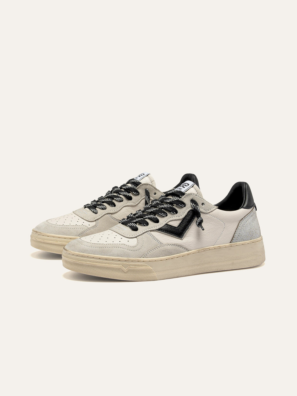 HYPER Sneakers in White Leather with Beige Suede and Black