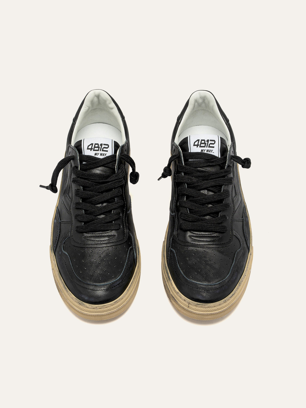 HYPER Sneakers in Black Leather
