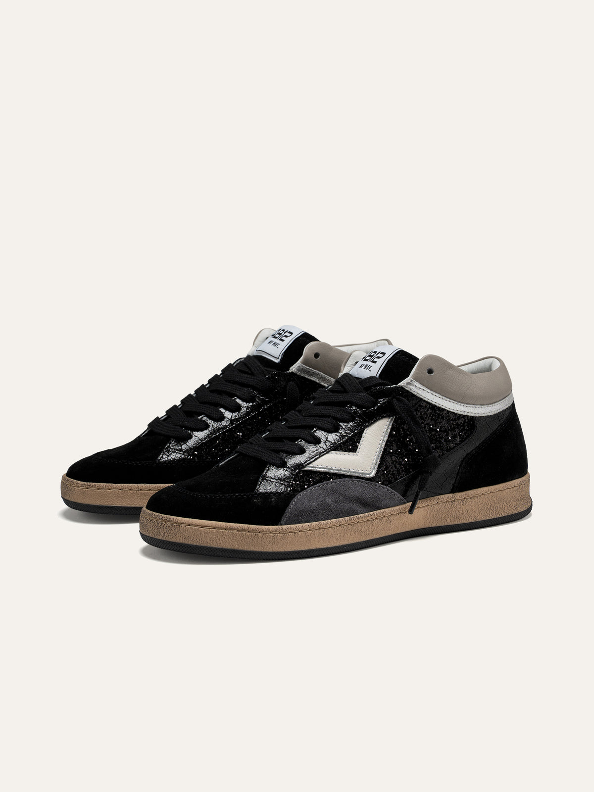 Sneaker PLAYMID in Camoscio Nero con Glitter e Dettagli Argento