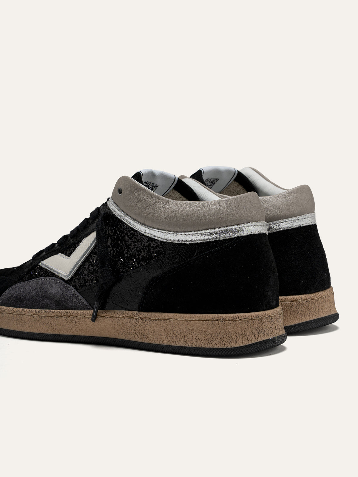 Baskets PLAYMID en Daim Noir avec Paillettes et Détails Argentés
