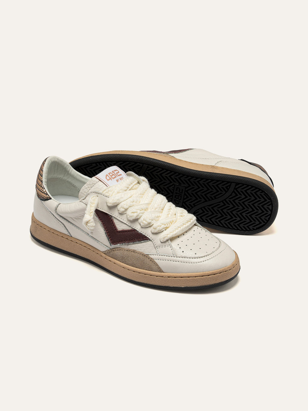 PLAYNEW Sneakers in White and Burgundy Leather