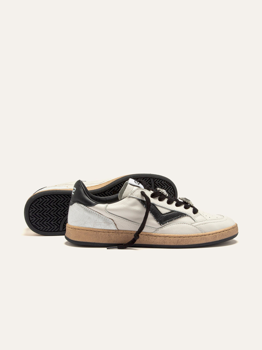 PLAYNEW Sneakers in White and Black Leather