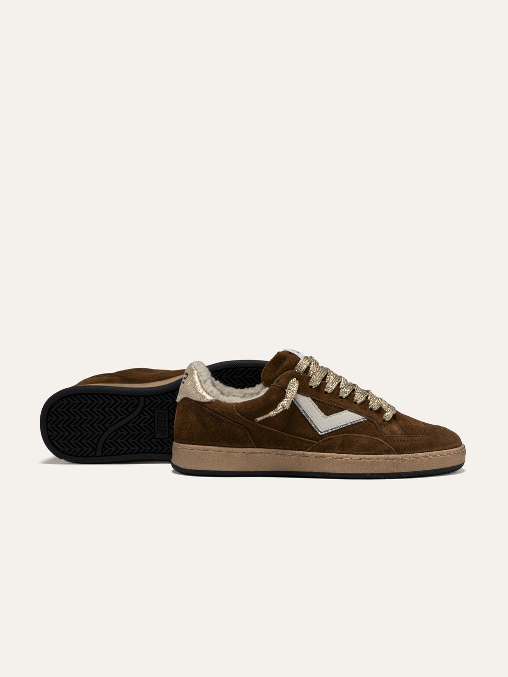 Baskets PLAYNEW en Daim Marron 
