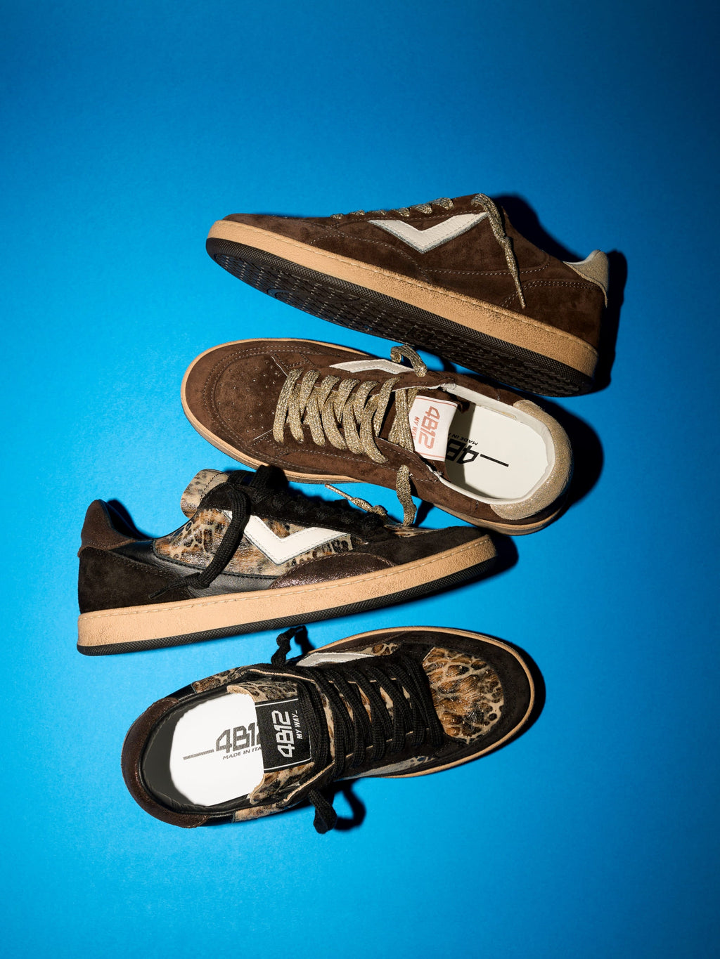 PLAYNEW Sneakers in Brown Suede and Gold
