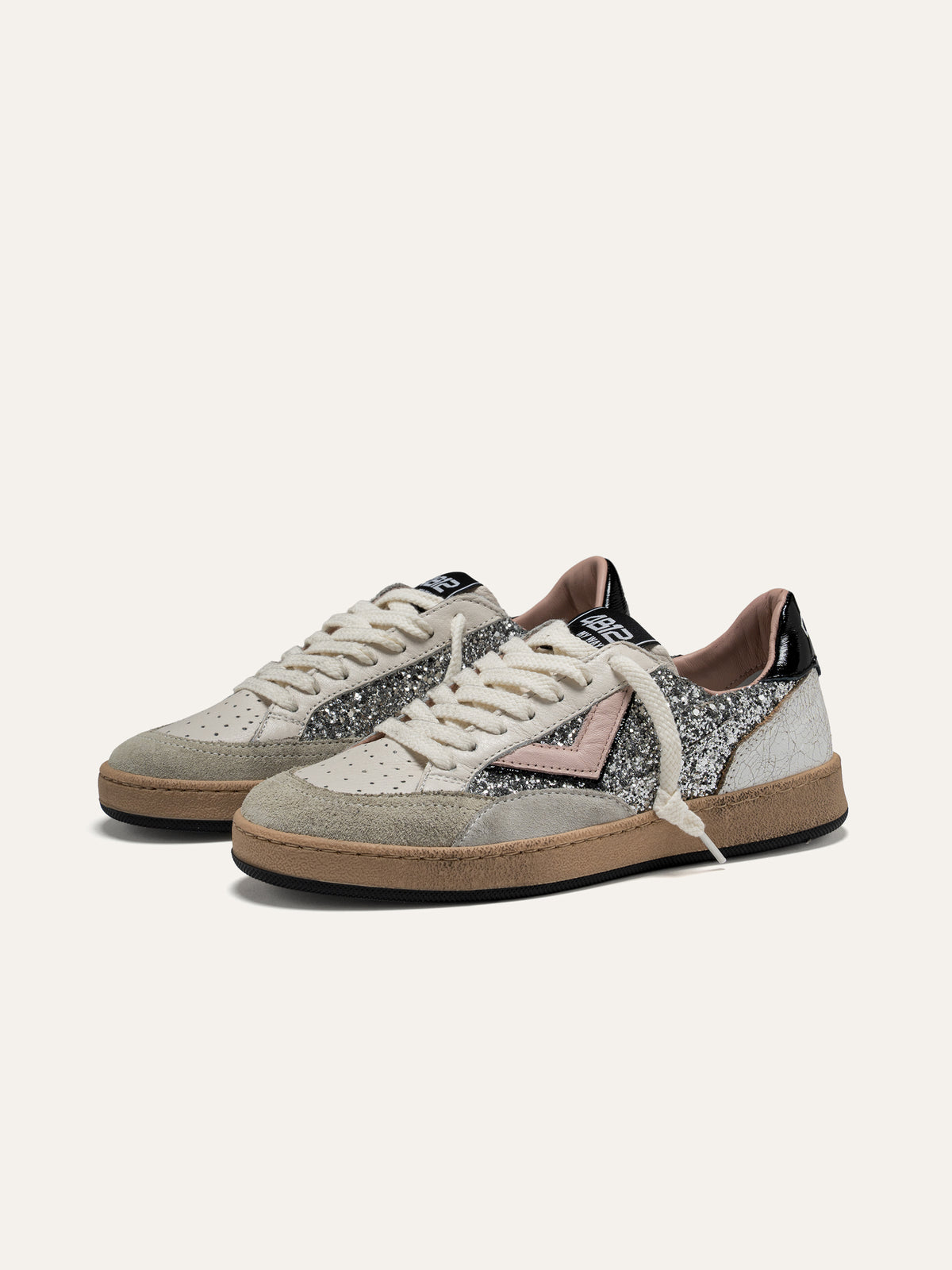 Baskets PLAYNEW en Cuir Blanc avec Paillettes Argentées et Détails Roses