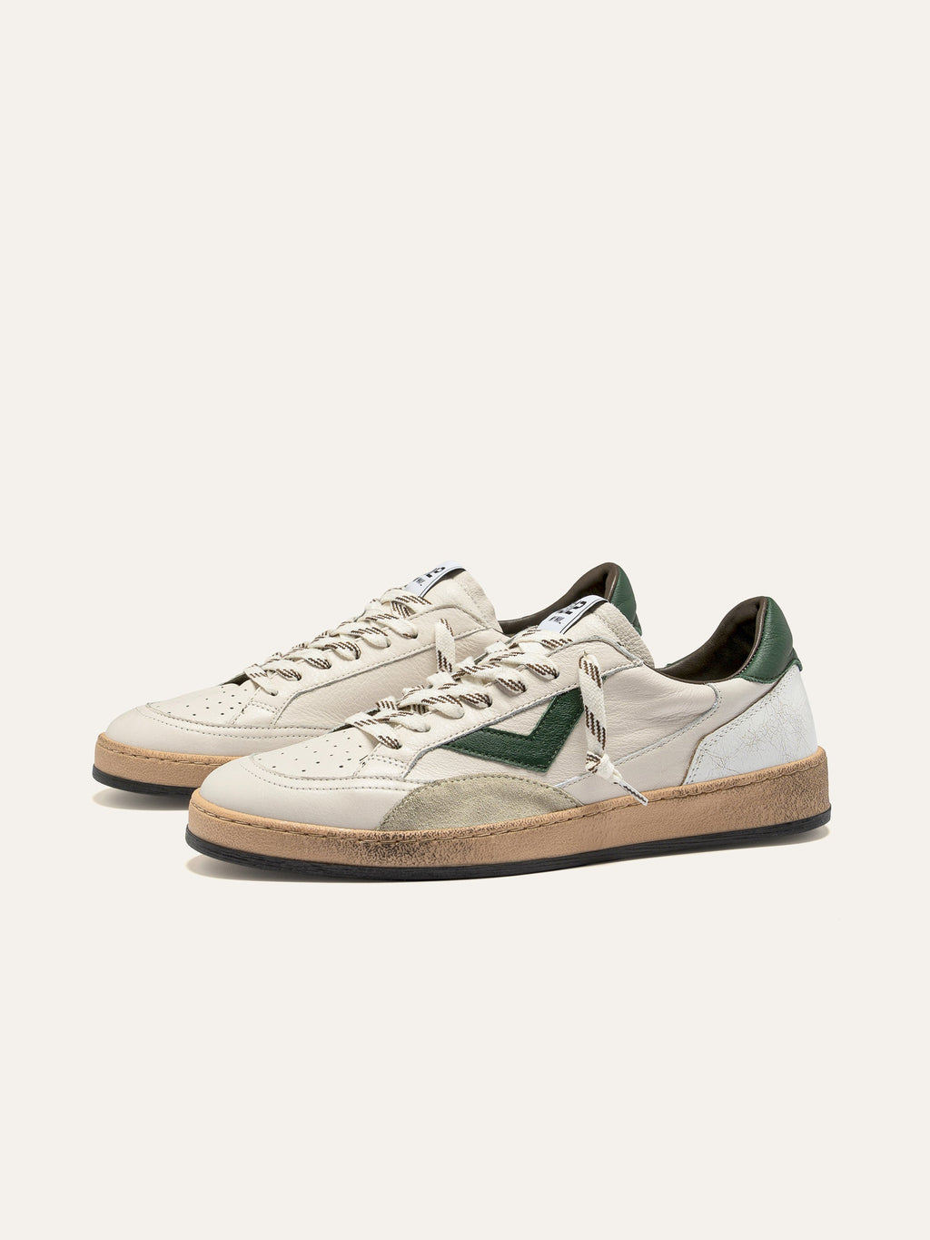 PLAYNEW Sneakers in White and Green Leather