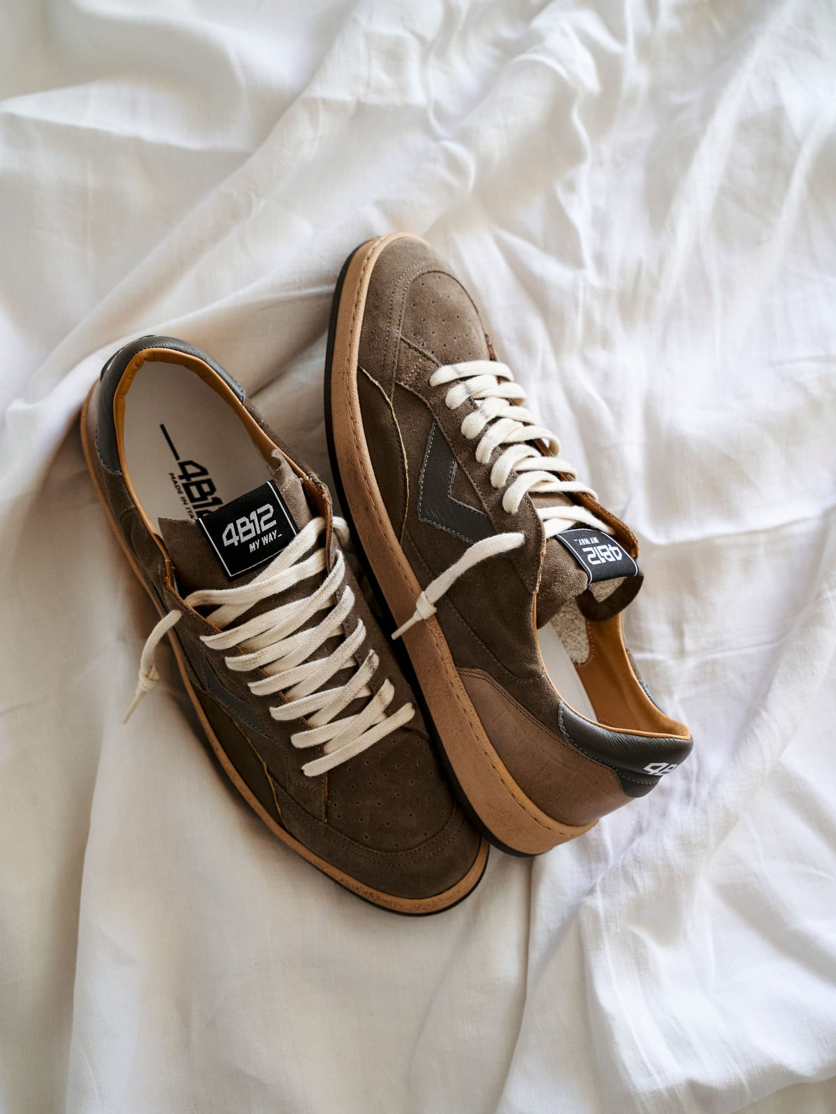 Sneaker PLAYNEW Taupe e Grigio