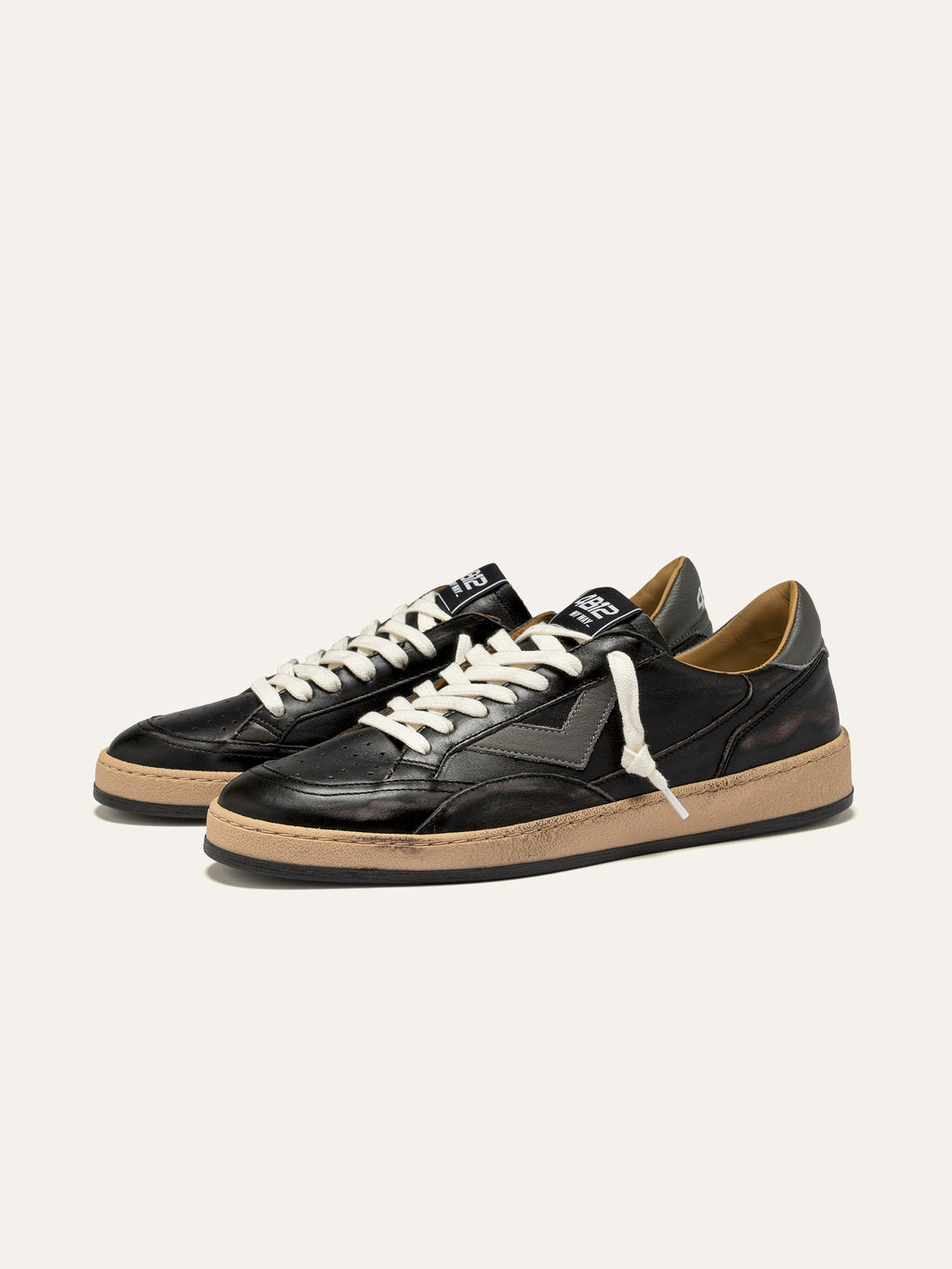PLAYNEW Sneakers in Black and Grey