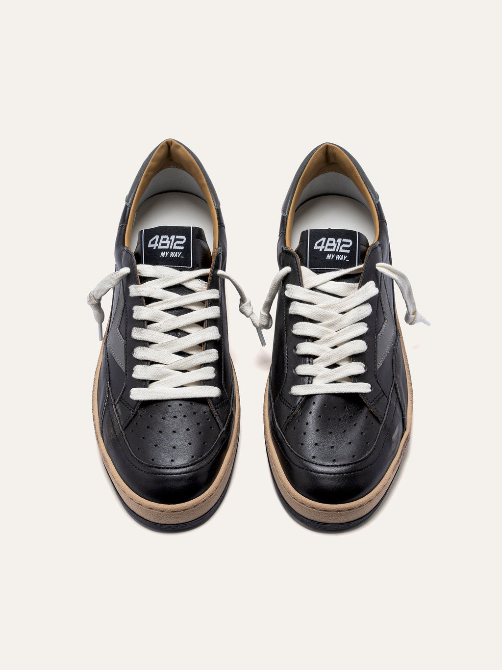 PLAYNEW Sneakers in Black and Grey