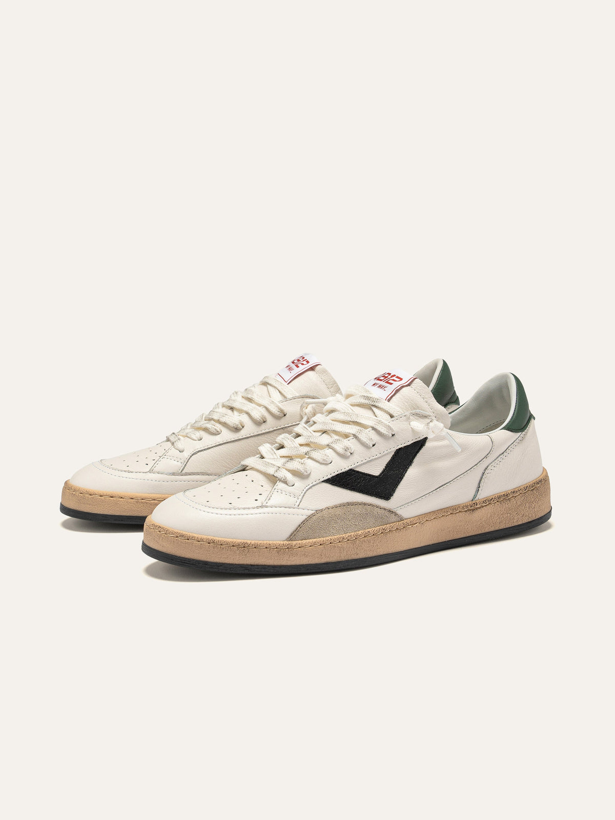 Sneaker PLAYNEW in Pelle Bianca e Nera