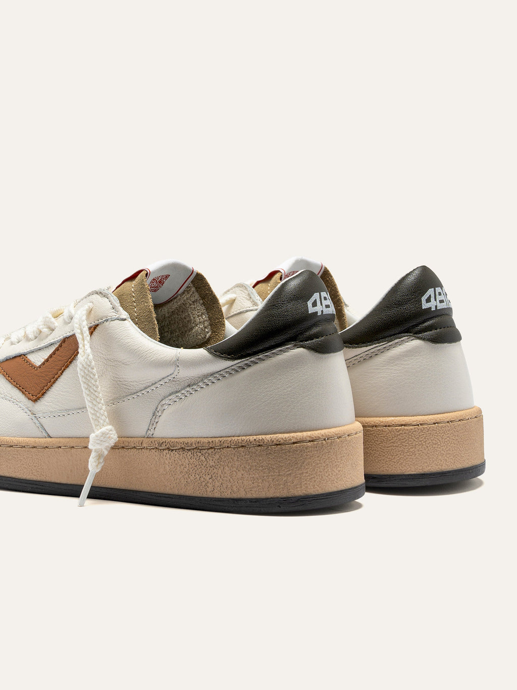 PLAYNEW Sneakers in White, Beige and Tan Leather