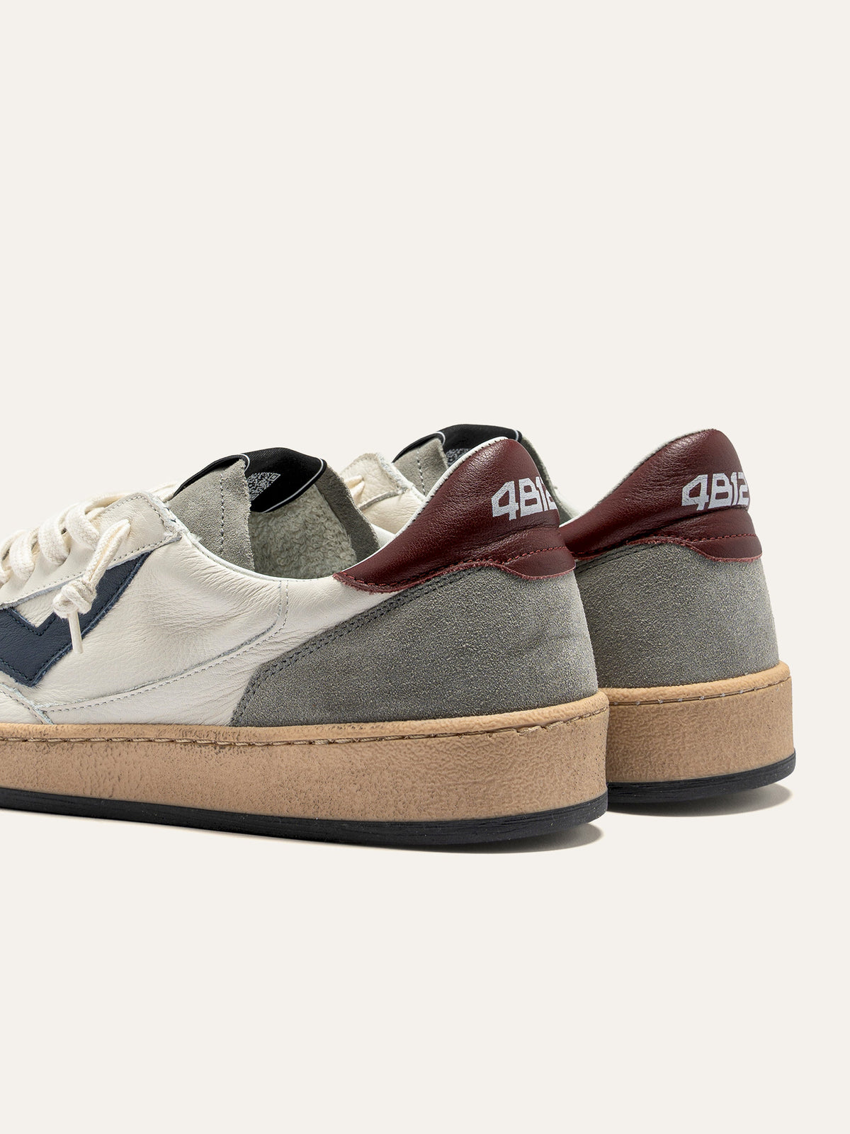 PLAYNEW Sneakers in White and Burgundy Leather