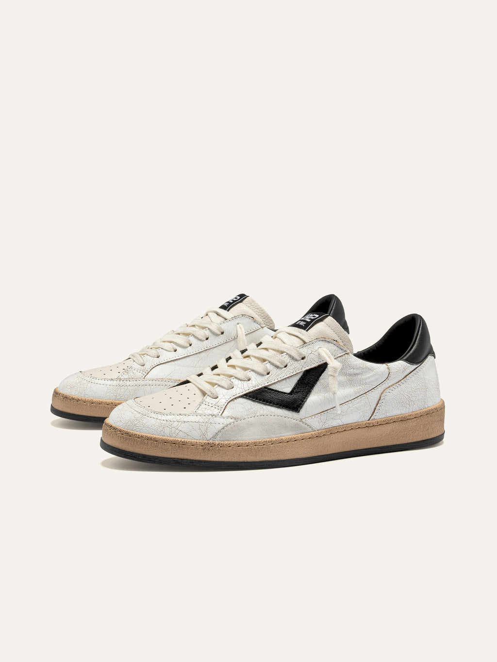 PLAYNEW Sneakers in White Crackled Leather and Black