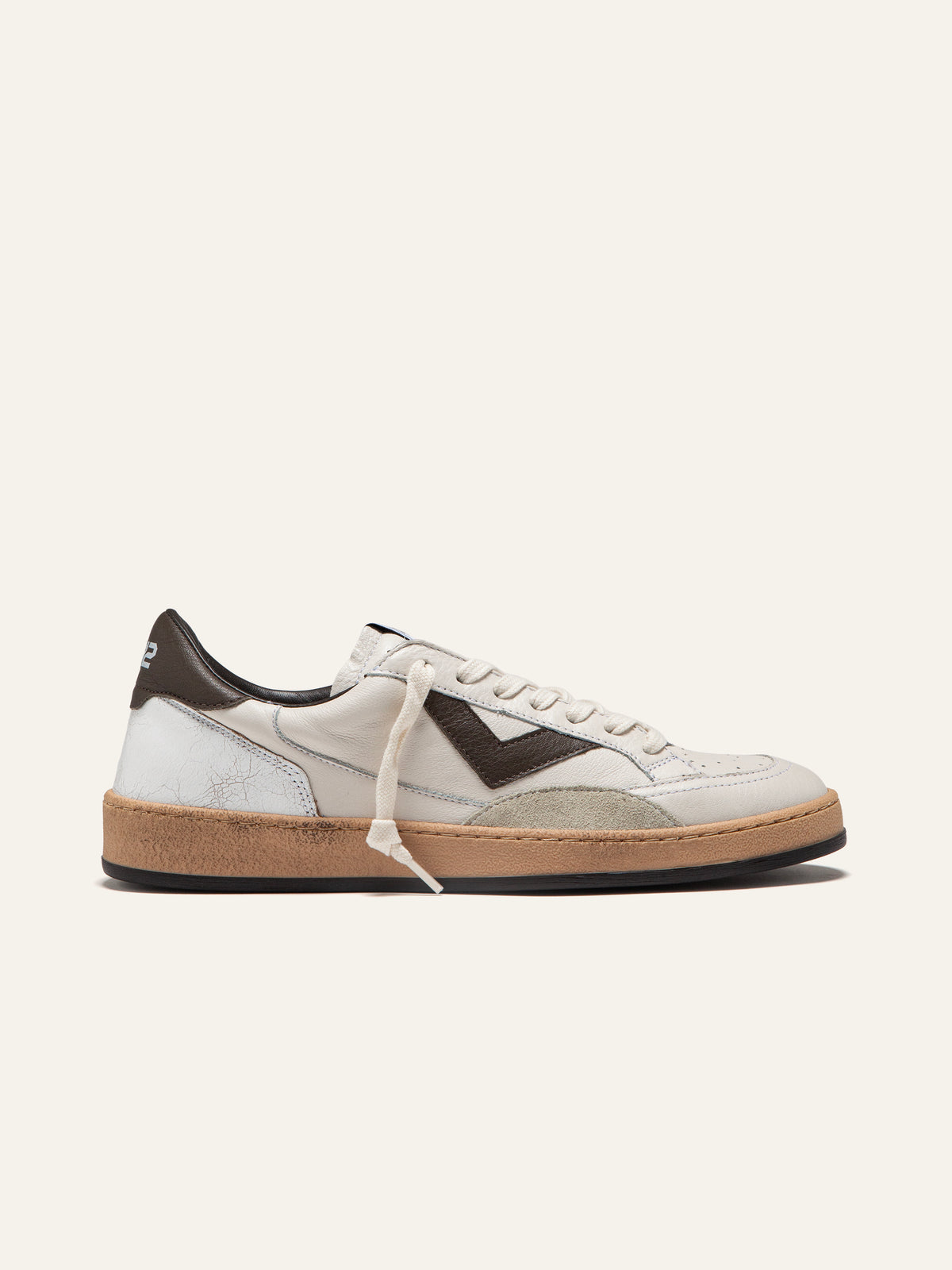 Baskets PLAYNEW en Cuir Blanc et Vert Olive