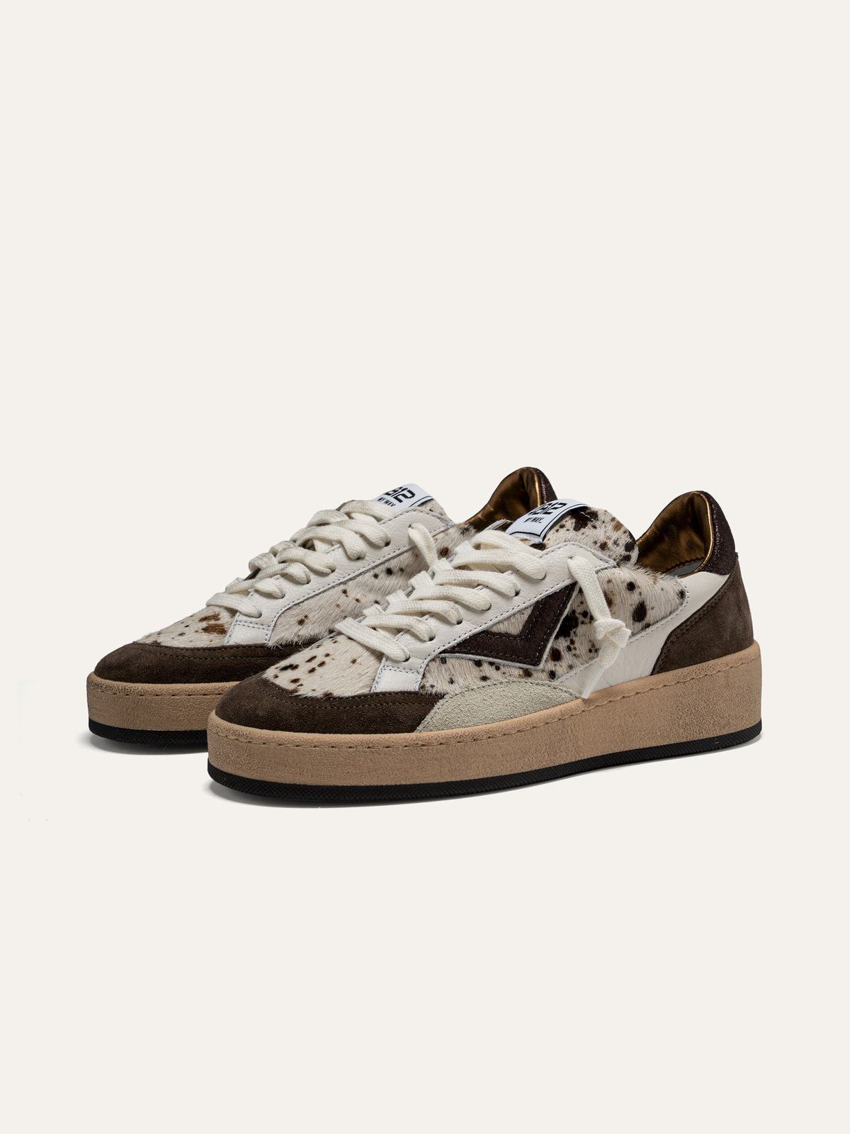 Baskets PLAYNEWSKY en Cuir Blanc et Poulain Tacheté