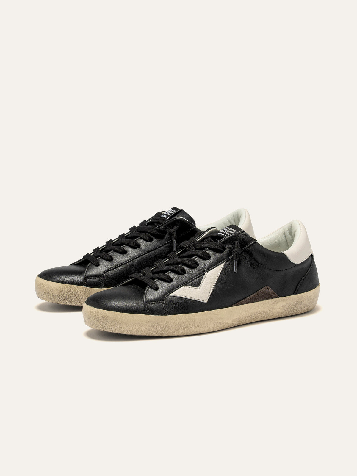 SUPRIME Sneakers in Black and White