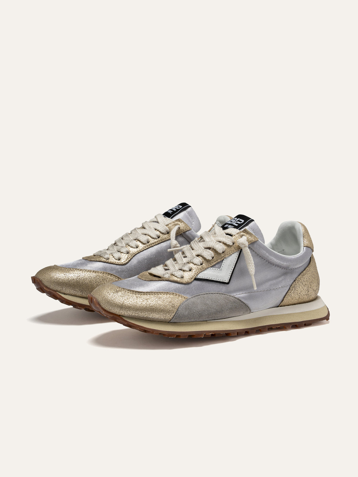 Sneaker VINTAGERUN in Tessuto Argento e Pelle Laminata Oro