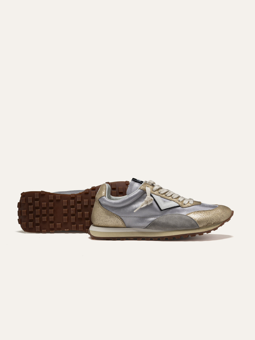 Sneaker VINTAGERUN in Tessuto Argento e Pelle Laminata Oro