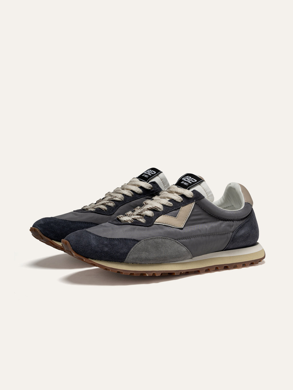 Baskets VINTAGERUN en Tissu Gris et Daim Bleu
