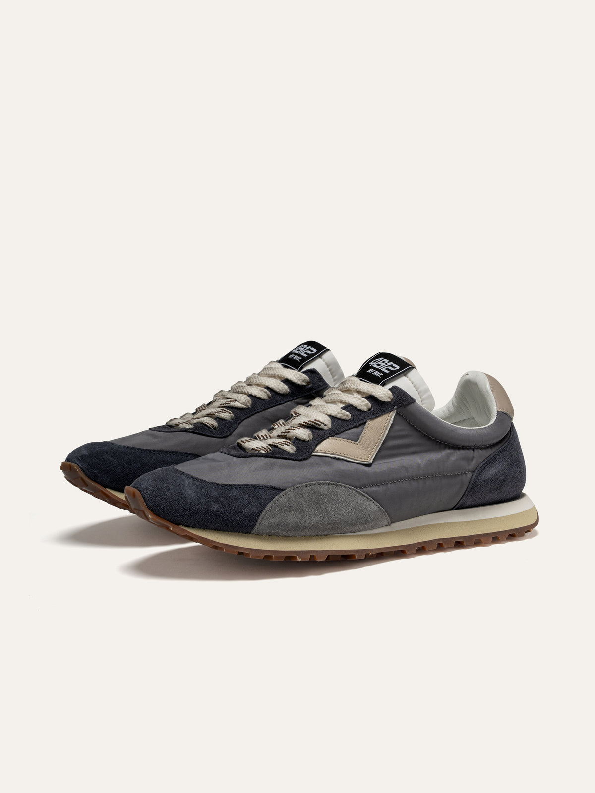 Sneaker VINTAGERUN in Tessuto Grigio e Camoscio Blu