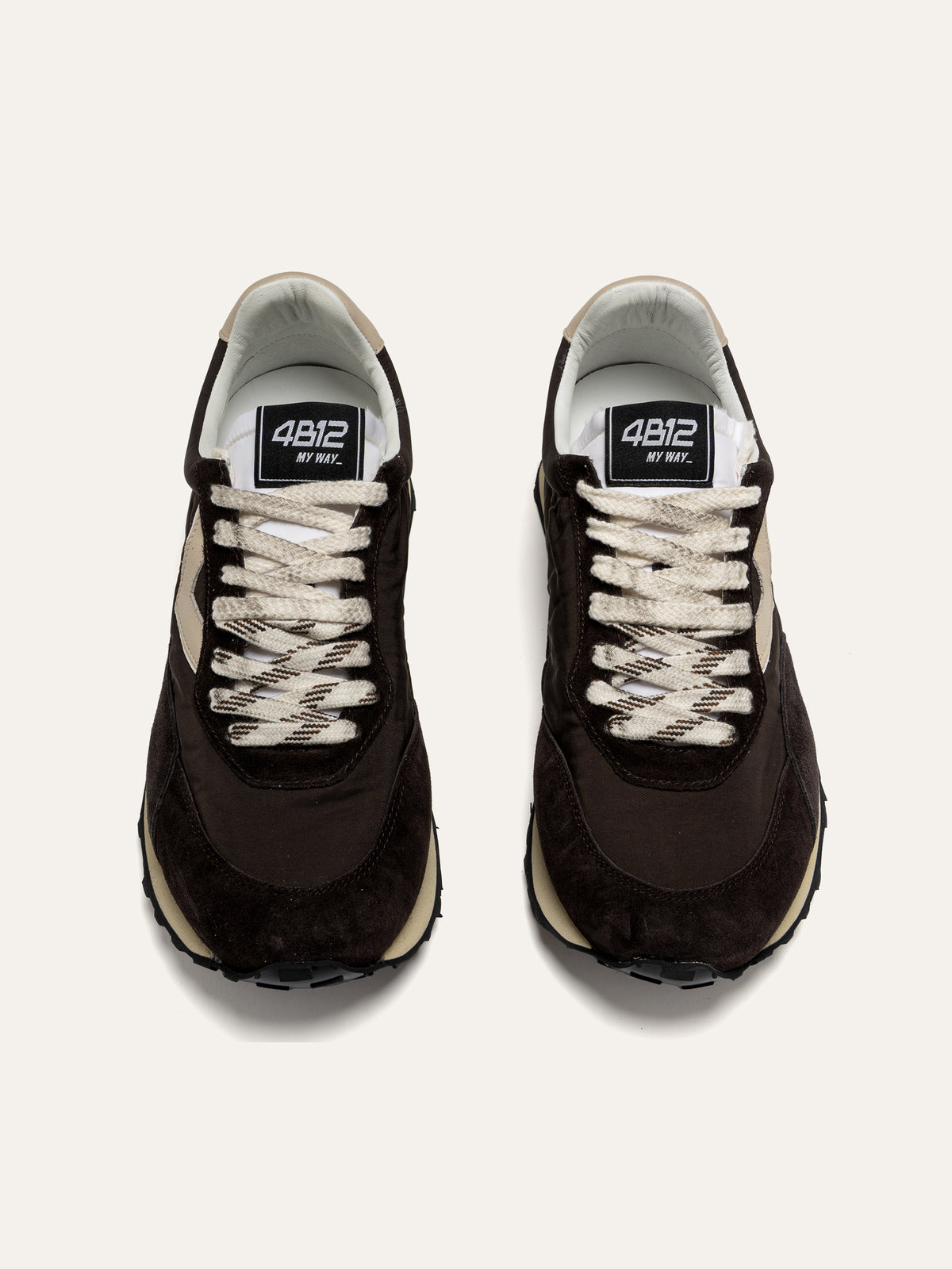 VINTAGERUN Sneakers in Brown Fabric and Dark Brown Suede